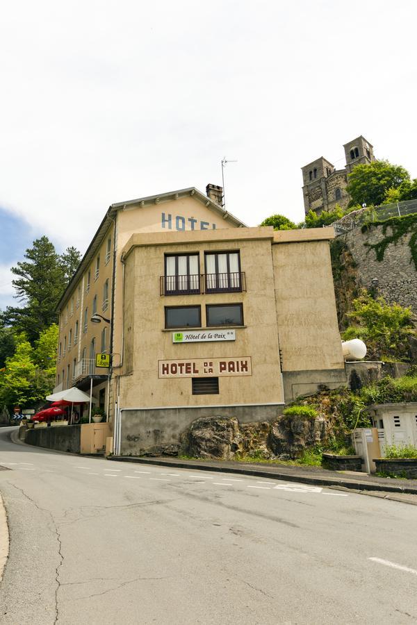 Logis Hotel De La Paix Saint-Nectaire Exterior photo